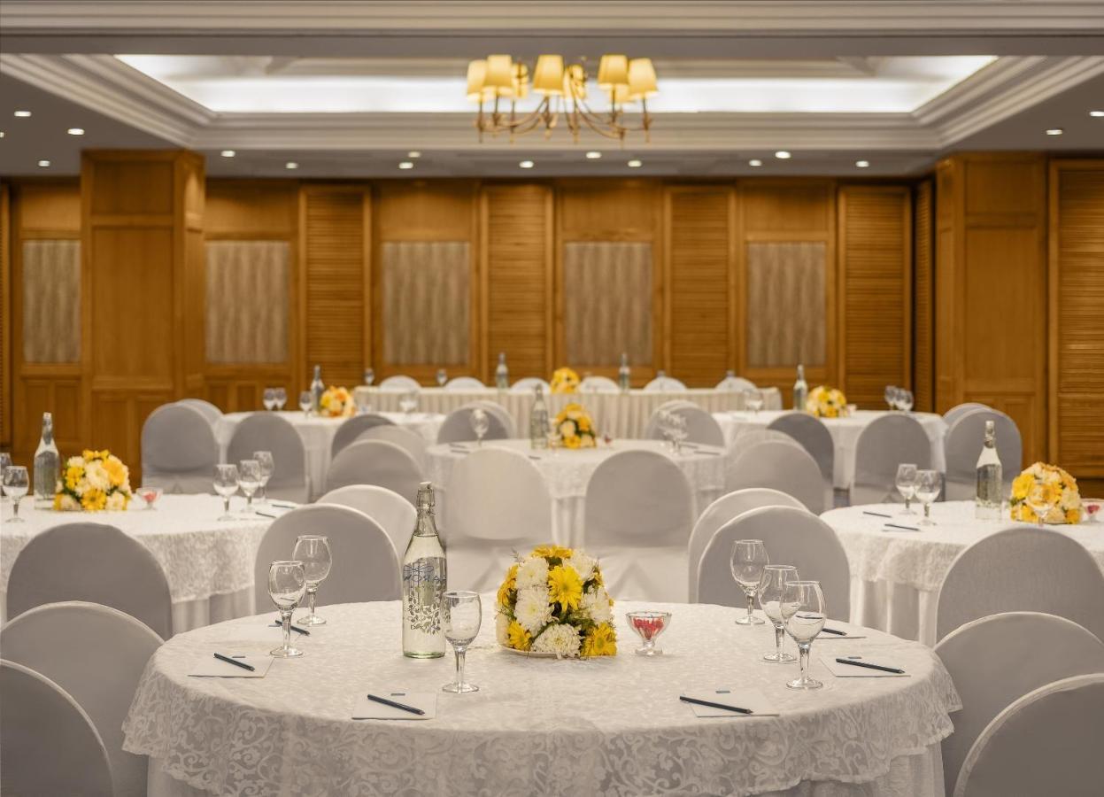 Sarovar Portico Surajkund New Delhi Exterior photo