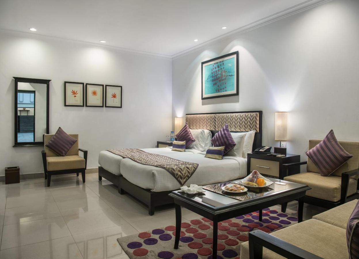 Sarovar Portico Surajkund New Delhi Exterior photo